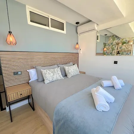 Modern & Bright With Balcony * Torremolinos