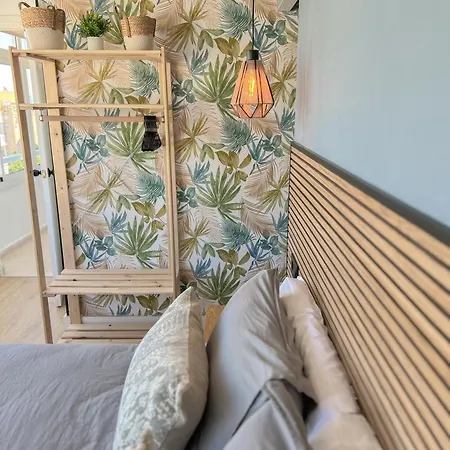 Modern & Bright With Balcony Torremolinos