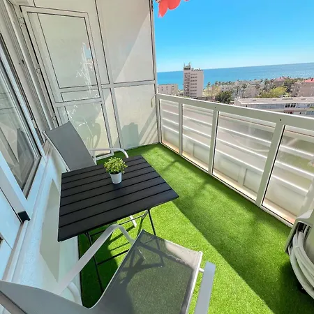 Modern & Bright With Balcony Torremolinos
