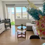 Apartment Modern & Bright With Balcony