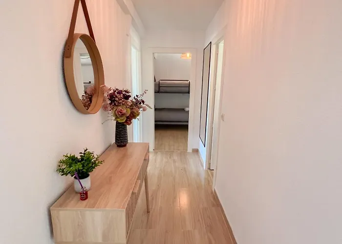 Apartament Modern & Bright With Balcony *