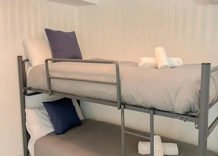 Apartament Modern & Bright With Balcony