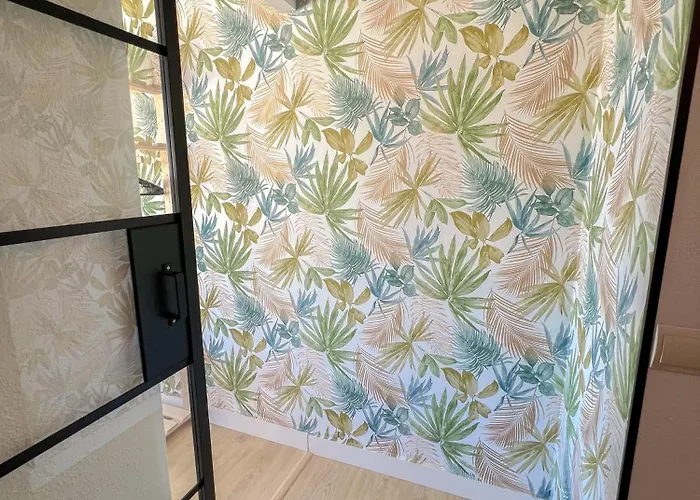 Modern & Bright With Balcony Appartamento Torremolinos