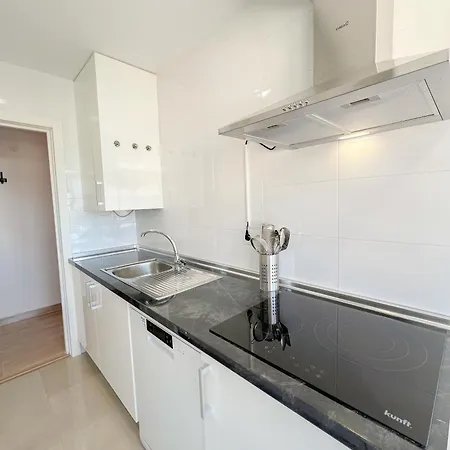 Modern & Bright With Balcony * Torremolinos