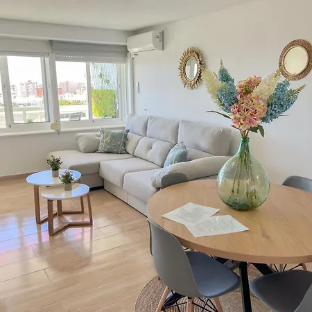 Modern & Bright With Balcony * Torremolinos