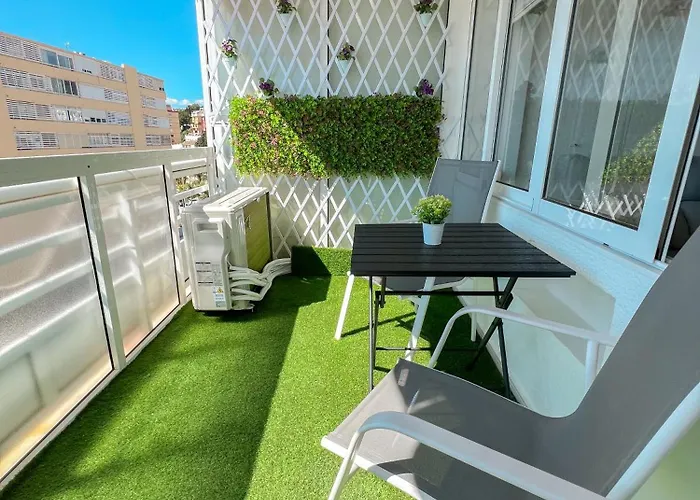 Modern & Bright With Balcony * Торремолинос